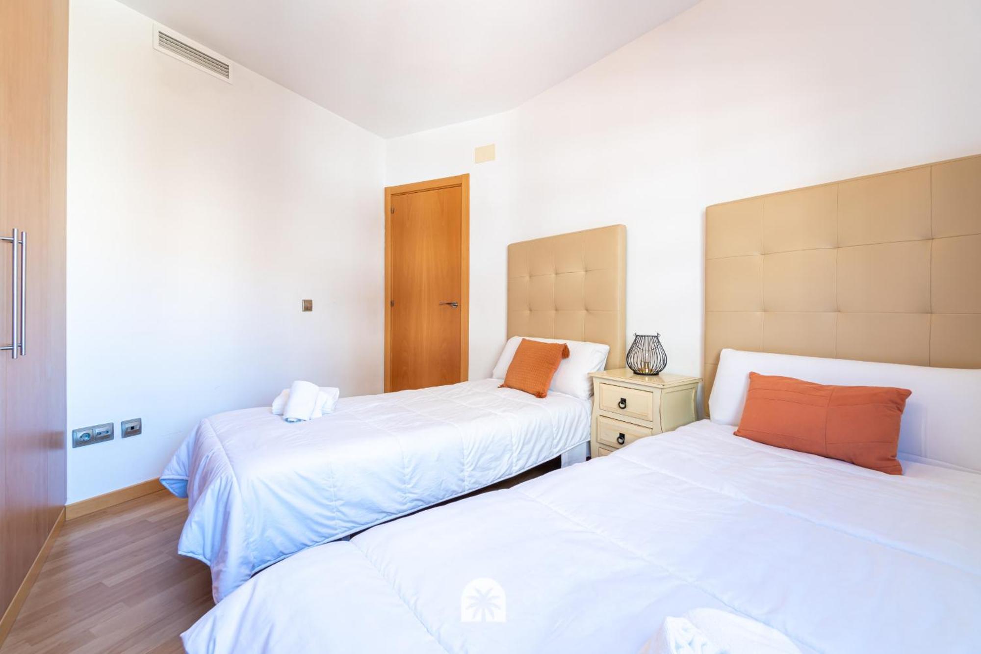 Mediterranean Way - Amadeus Confort Y Lujo Familiar La Pineda Ngoại thất bức ảnh
